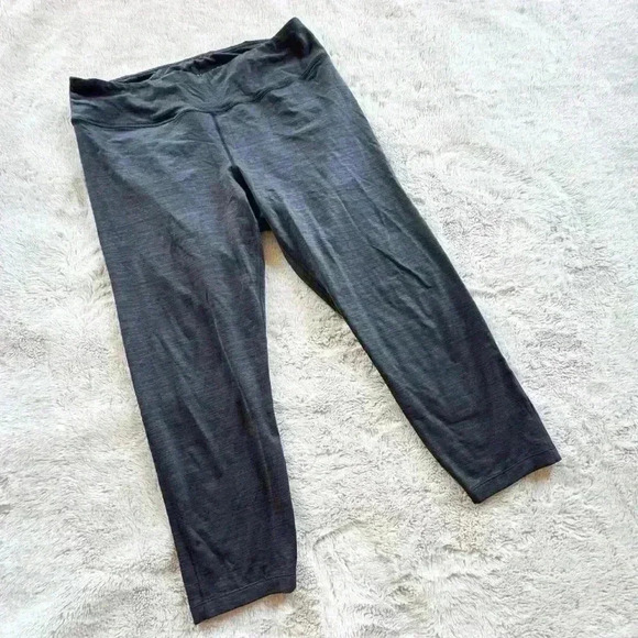 Outdoor Voices Crop Leggings size XL - Picture 1 of 3